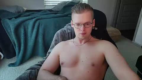 Snapshot of doloresman chatting on 07/13/26, 06:33 doloresman online show from 07/13/26, 06:33