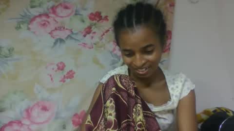 doloresslu online show from 04/12/26, 03:17