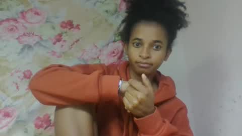 doloresslu online show from 04/16/26, 08:04