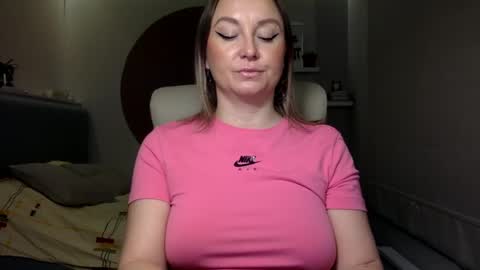 DOM MUMMY online show from 12/09/24, 05:51