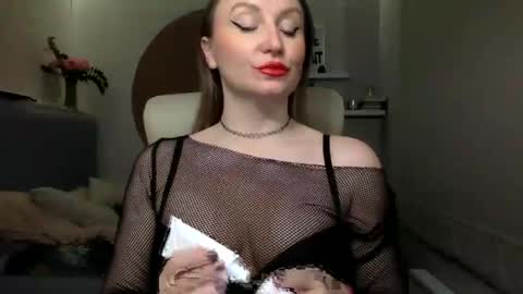 DOM MUMMY online show from 02/22/25, 05:46