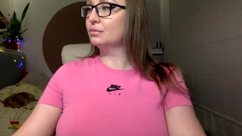 DOM MUMMY online show from 01/19/26, 05:55