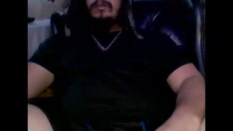 Snapshot of domanarchist chatting on 01/15/25, 07:48 Sullyboyx online show from 01/15/25, 07:48