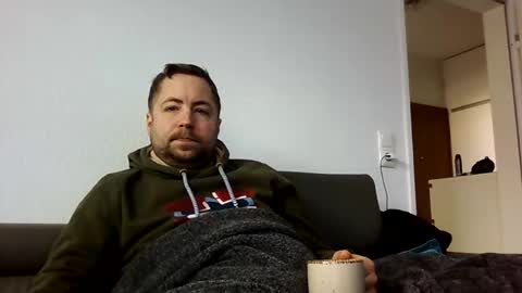 dombio_12 online show from 02/22/25, 11:35