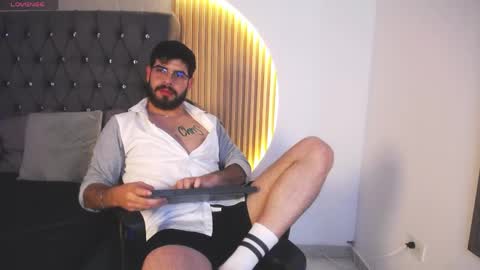 Snapshot of domboy_ chatting on 05/06/26, 08:03 domboy online show from 05/06/26, 08:03