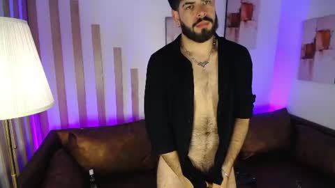 Snapshot of domboy_ chatting on 06/11/26, 12:32 domboy online show from 06/11/26, 12:32