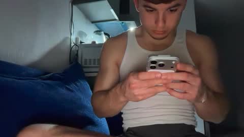 Snapshot of domd3 chatting on 02/20/26, 07:14 Dom online show from 02/20/26, 07:14