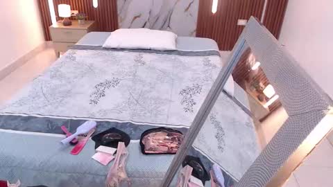 domenica online show from 10/23/25, 12:15