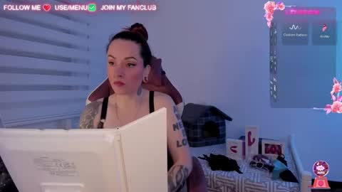 I WILL BE BACK ON WEDNESDAY DECEMBER 4 0100AM COLOMBIA TIME    online show from 03/03/25, 06:26