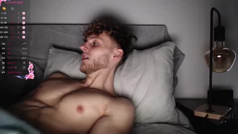 Snapshot of dominantalex182 chatting on 01/20/25, 01:42 Alex... online show from 01/20/25, 01:42