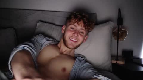 Snapshot of dominantalex182 chatting on 01/23/25, 02:28 Alex... online show from 01/23/25, 02:28