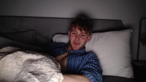 Snapshot of dominantalex182 chatting on 02/09/25, 01:00 Alex... online show from 02/09/25, 01:00