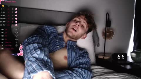 Snapshot of dominantalex182 chatting on 02/12/25, 03:16 Alex... online show from 02/12/25, 03:16