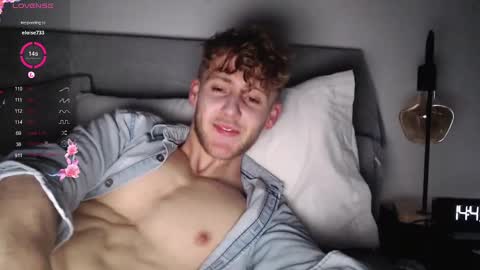 Snapshot of dominantalex182 chatting on 02/19/25, 02:44 Alex... online show from 02/19/25, 02:44