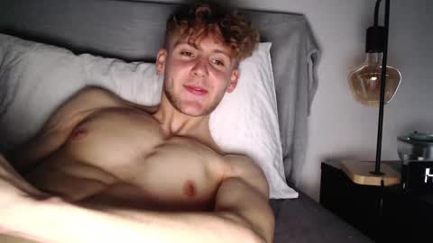 Snapshot of dominantalex182 chatting on 02/25/25, 02:22 Alex... online show from 02/25/25, 02:22