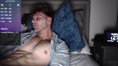 Snapshot of dominantalex182 chatting on 09/28/25, 01:16 Alex... online show from 09/28/25, 01:16