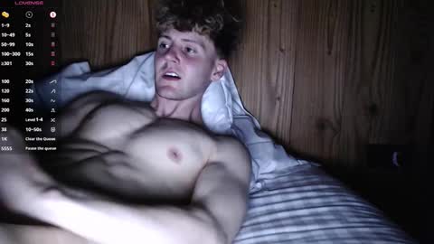 Snapshot of dominantalex182 chatting on 10/06/25, 09:34 Alex... online show from 10/06/25, 09:34