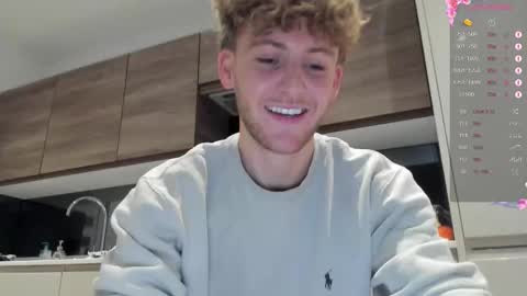 Snapshot of dominantalex182 chatting on 11/25/25, 05:51 Alex... online show from 11/25/25, 05:51