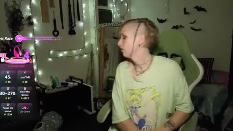 Bigbearnbunnyboy online show from 10/16/25, 10:55