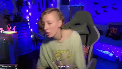 Bigbearnbunnyboy online show from 10/18/25, 12:24