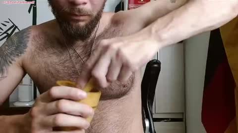 Logan - INDEPENDET MODEL online show from 04/15/26, 07:58