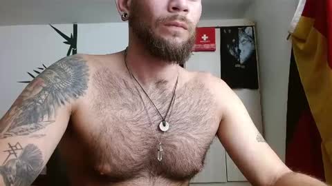 Logan - INDEPENDET MODEL online show from 06/06/26, 10:58