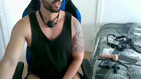 DominatedTitan online show from 09/16/25, 10:38