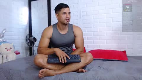 Dominc berry online show from 01/21/25, 01:22