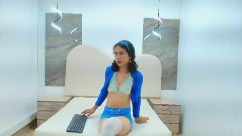 Dominic online show from 04/18/26, 07:58