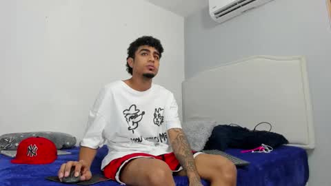 Snapshot of dominic_brand chatting on 11/08/25, 10:37 Brandon online show from 11/08/25, 10:37