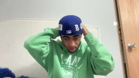 Snapshot of dominic_brand chatting on 11/25/25, 11:32 Brandon online show from 11/25/25, 11:32