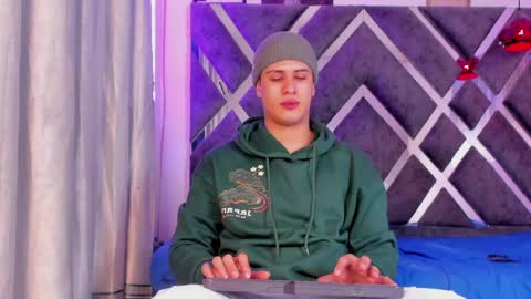 DOMI online show from 04/02/26, 03:26