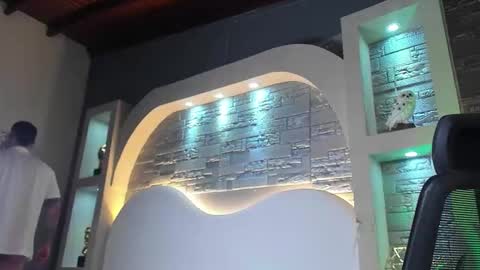 Snapshot of dominic_de_luca chatting on 11/05/25, 04:34 dominic de luca online show from 11/05/25, 04:34