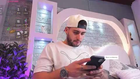 Snapshot of dominic_de_luca chatting on 12/03/25, 03:14 dominic de luca online show from 12/03/25, 03:14