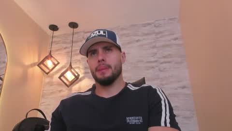 Snapshot of dominic_de_luca chatting on 07/01/26, 11:01 dominic de luca online show from 07/01/26, 11:01