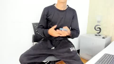 Dominic foox online show from 02/02/26, 01:21