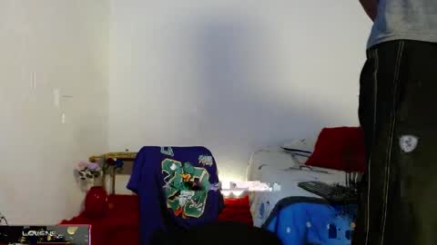 DOMINIC AND ANDREW online show from 04/18/26, 05:55