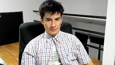 Your real love online show from 11/11/25, 02:33