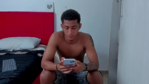 dominic_smith_ online show from 02/21/25, 02:39