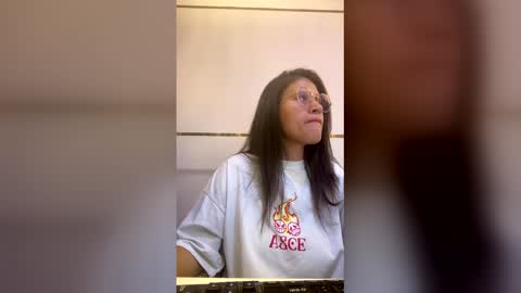   online show from 03/27/26, 02:39