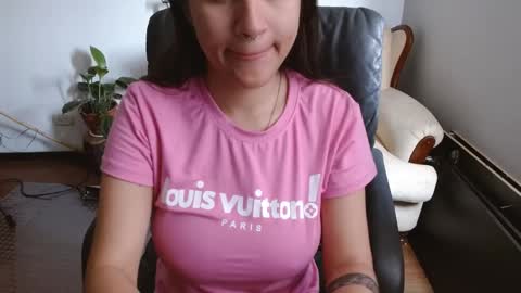   online show from 04/03/26, 03:54