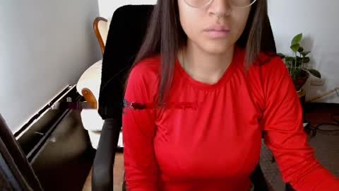   online show from 04/05/26, 03:42