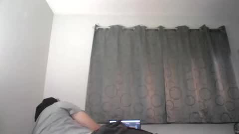 luis online show from 10/18/25, 11:49