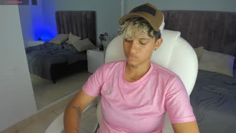 Dominick  online show from 01/23/25, 02:02