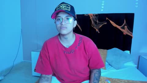 Dominick  online show from 10/16/25, 06:47