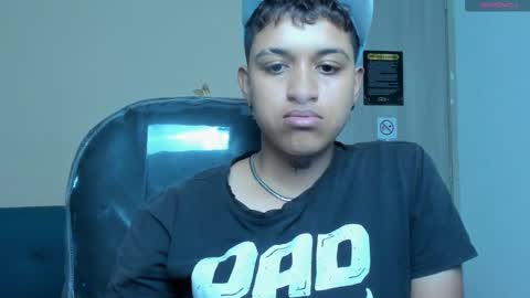 Dominick  online show from 11/11/25, 08:53