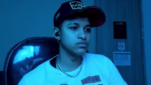 Dominick  online show from 11/20/25, 02:56