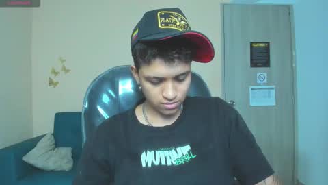 Dominick  online show from 11/22/25, 06:34