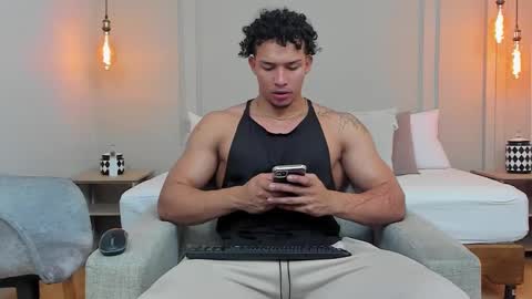 Snapshot of dominick_star chatting on 02/11/25, 04:33 Dominick Star online show from 02/11/25, 04:33