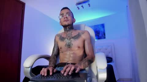 Dominic online show from 03/20/26, 12:26